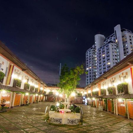 Victoria Court Suites Pasig Εξωτερικό φωτογραφία